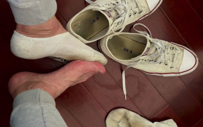 Naughty Boy Blake: En iyi çorap ve spor ayakkabı derlemesi