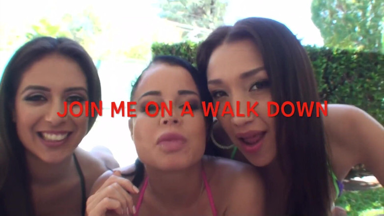 Get your knees Dirty: Luna Star. Różowa bikiini