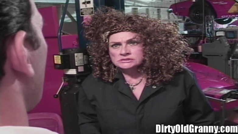 Dirty Old Granny: Belle tette nonna scopata su fica capelli scopata nonna matura...