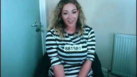 刑務所の元ガールフレンドがセックスに脱獄