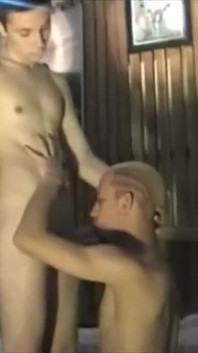 Ngentot di ruangan sauna rambit di bordeaux