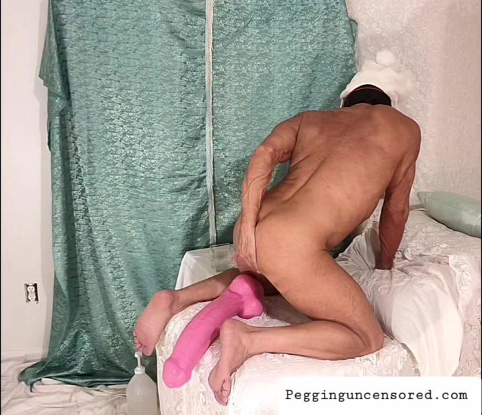 Peggingprincess: İki son derece uzun ve kalın dildo takma yarakla çifte sorun,...