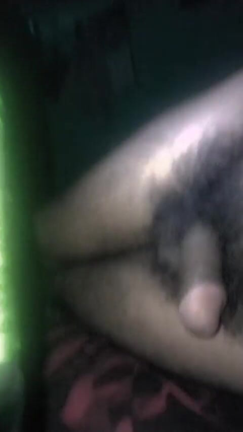 Hot_bobby: Canadese grote pik harige papa hard aftrekken