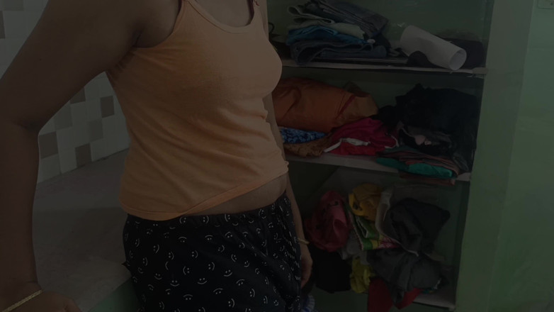 Palani69: 厨房拍打骑