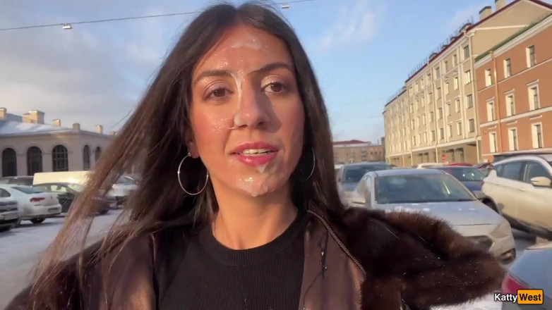 Katty West: Божевільний мінет в машині і прогулянка з камшотом