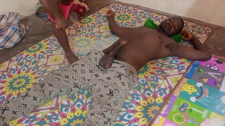 Pornsexlive: Můj pronajímatel šuká moji manželku