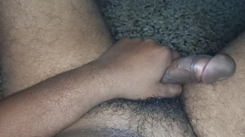 Sweet Indian cock: 섹스 비디오로 내 자지를 핥는 무슬림 마누라