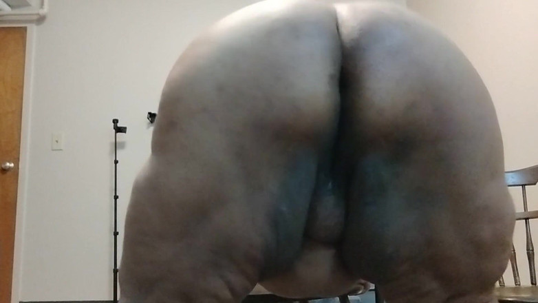 Jessica pigslut: Adoro mostrare la mia figa e il culo
