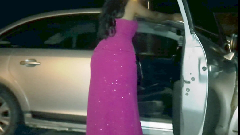 Novinha Insaciavel: Trabalhadora do sexo anal na rua 30 dólares