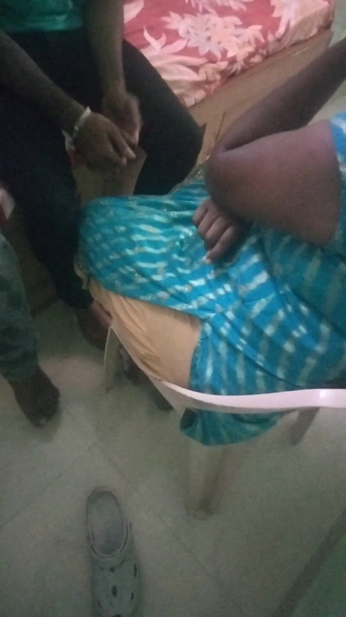 Tamil lesbian: Di sebalik Penggambaran. Pasukan kami Menerangkan Mengenai Video Seks kepada...