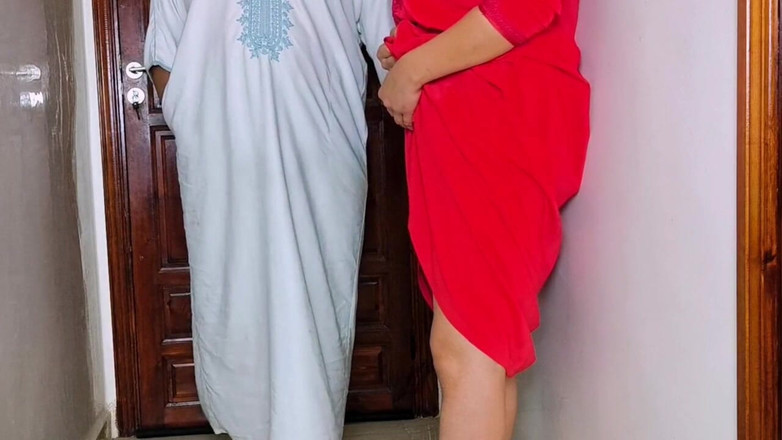 Amal Arab: 마담 아말과 2 옴므 아랍