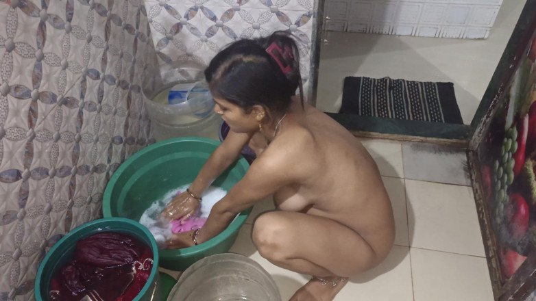 Aalox: When Husband Not in Home Sex Video Hindi