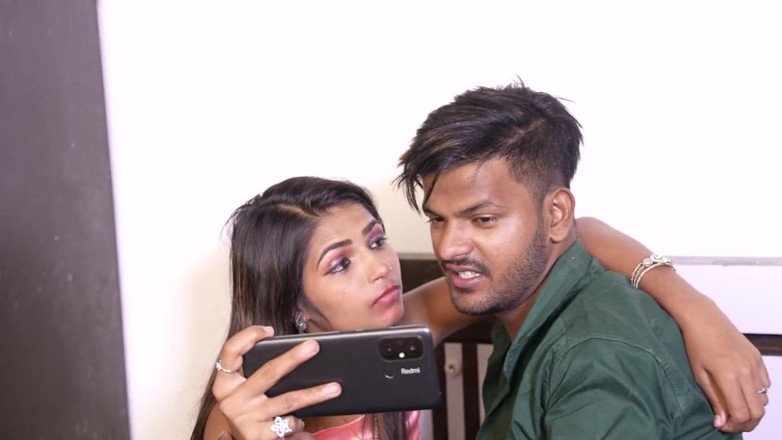 Kamasutra61: Indian 18 Year Old Cute Girl Sex with Boss! Indian Sex