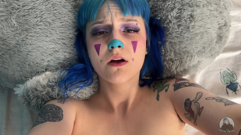 Alice Bean: 美丽的痛苦啪啪