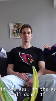 Ne dis rien à papa ! Le nouveau petit ami de ma fille a des relations anales avec elle et sa belle-mère !