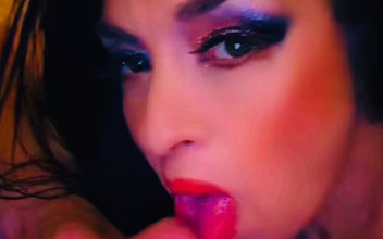 Mia 69: Head Sucking