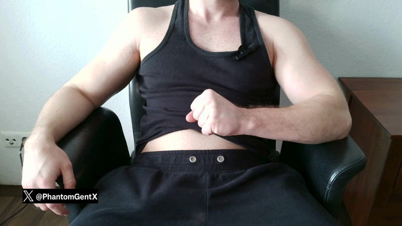 PhantomGentX: Maskovaný Phantomgentx tahá masivního ptáka s provokativní sprostou řečí - Sledujte X...