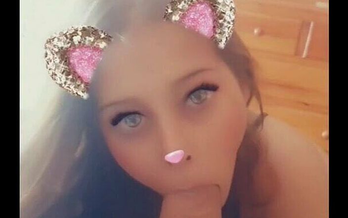 Holycandy: 19yo Girl Sucks Dick