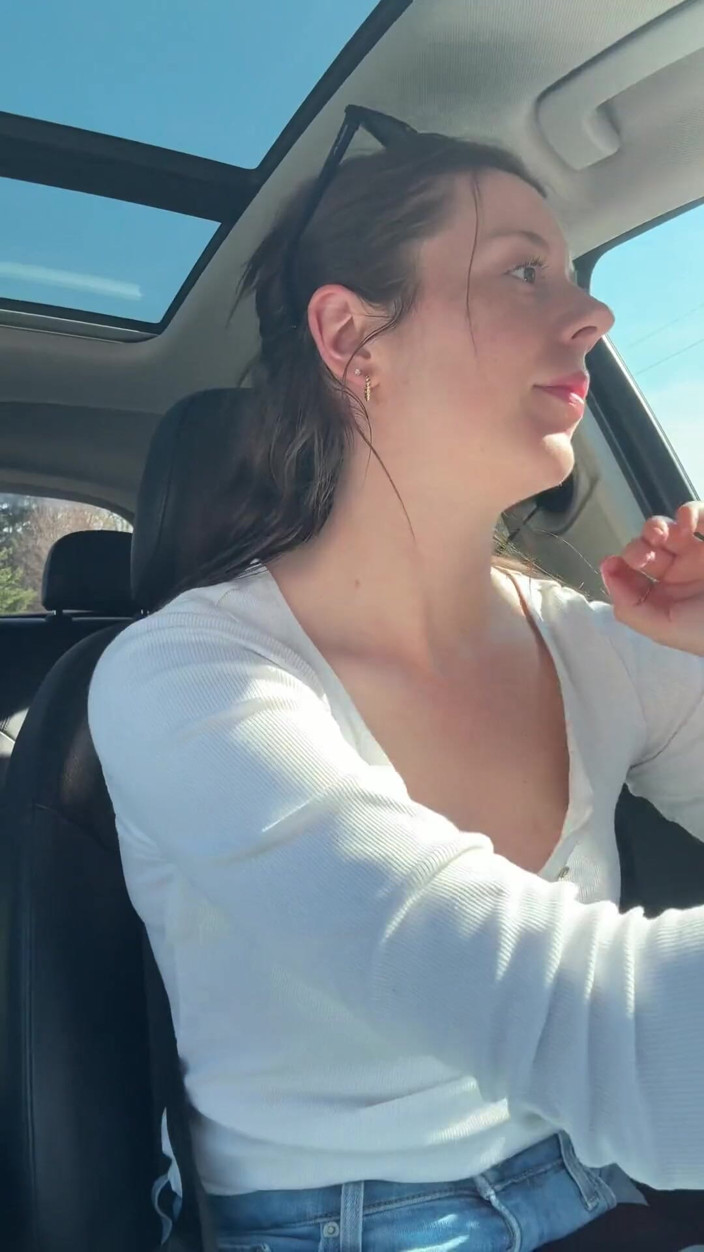 Nadia Foxx: Забруднитися на автомийці