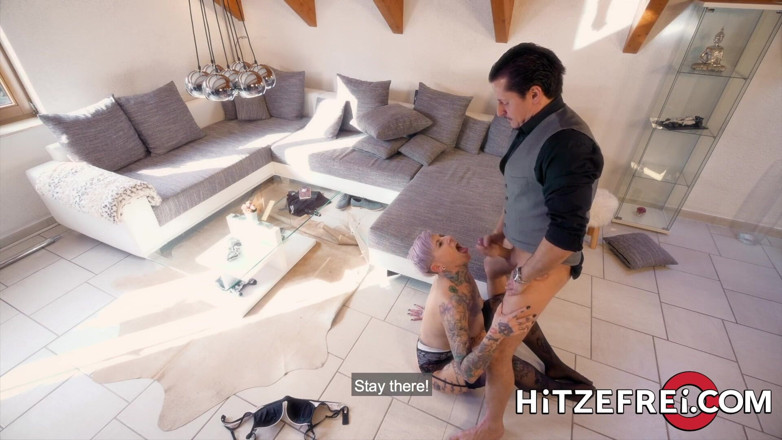 Hitzefrei: Tattooed German babe Cat Coxx likes it rough