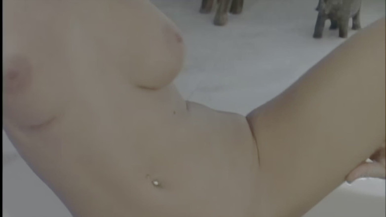 Inhonorof porn: Diese große Schlampe lutscht ihn, nimmt ihn in den Arsch...