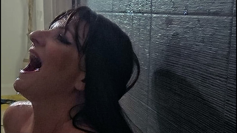 ithastopeefun: Piss Day October - All Day Pissing to See in the...
