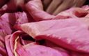 Satin and silky: Komşu yengenin pembe gölgeli saten ipeksi şalvarıyla yarak kafasını ovuyor (31)