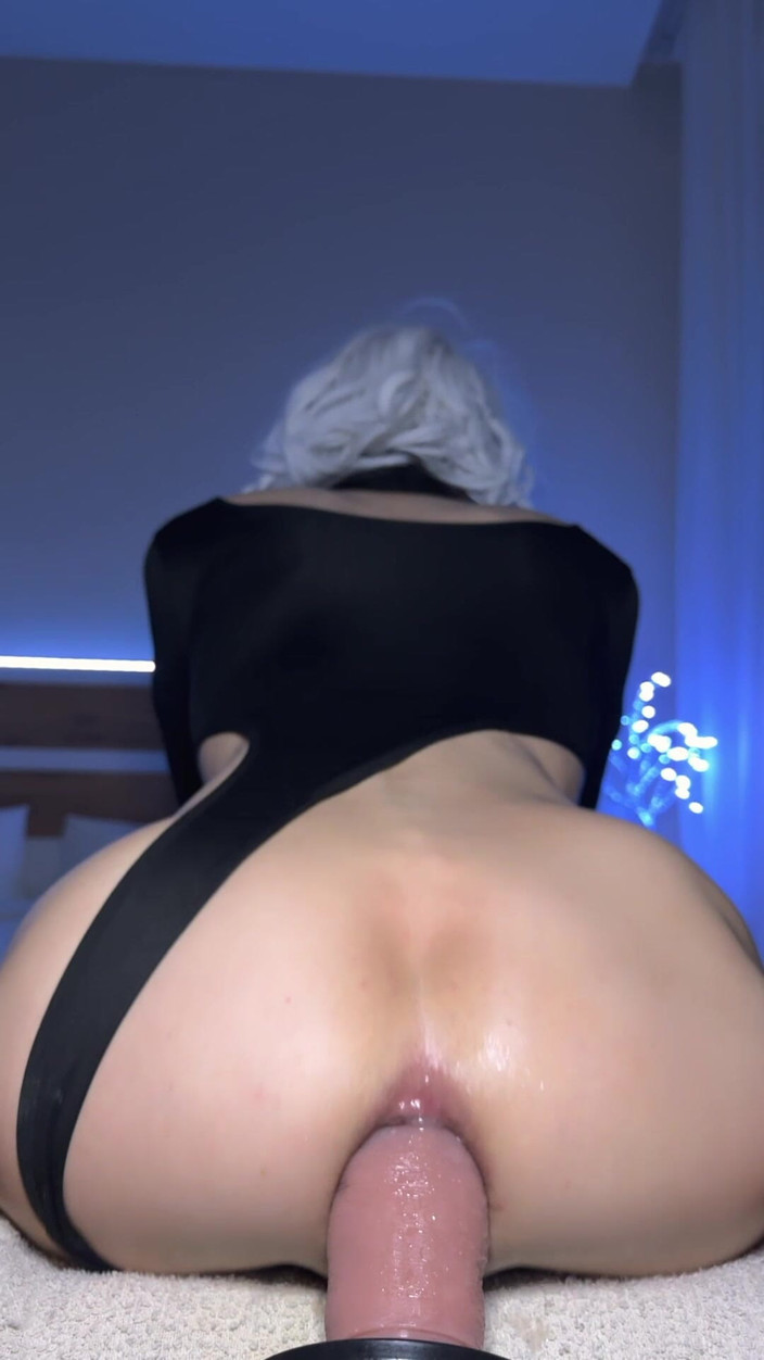 Liza femboy: Nech mě jezdit na tobě