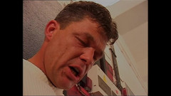 MUSCHI TV - our best full movie: Même le vieil invalita le prend dans le cul