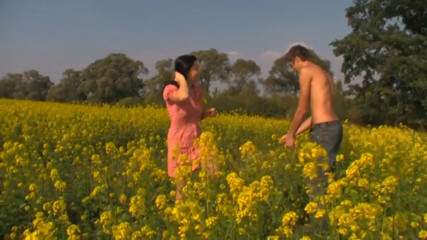 Dirty wish with teen: Dientot di ladang gandum