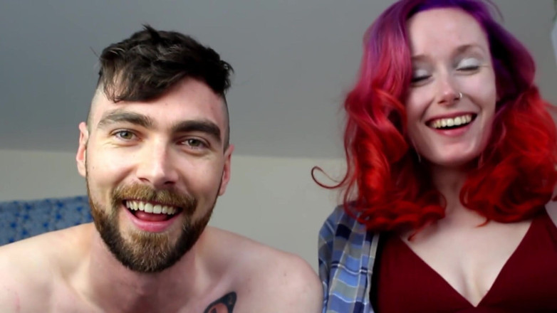 Goddess Transcendence: Corno e feminizado por um casal alfa quente maricas humilhação...