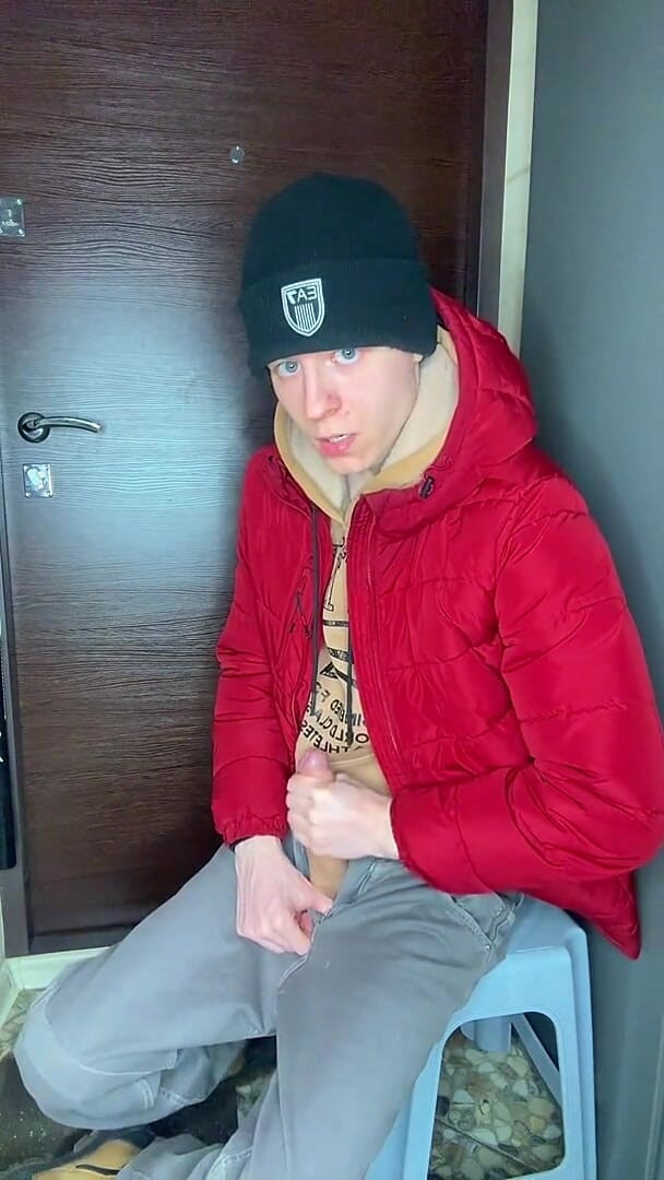 My Neighbor Can Definitely Hear Me Moaning Through These Thin Walls (Evgeny Twink)