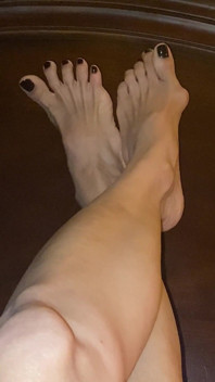 Really Sexy Legs with Tiny Feet with Long Toes