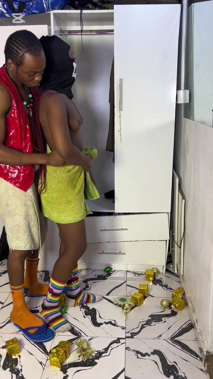 Africagirl: Ebenholz-schätzchen liebt es, wirklich hart zu werden