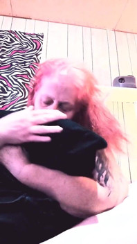 Honey Why Does My Pillow Smell Like Pussy?
