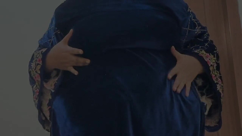 Your Boy's Cum: Arabska muzułmańska pokojówka pieprzyć jej szefa na promocję - indyjski szef...