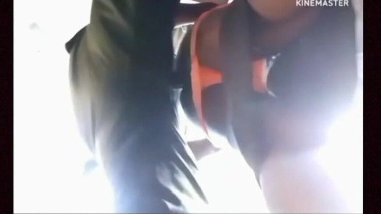 Viporn sex bais: Un soldat africain en mission en Inde baise une Indienne...