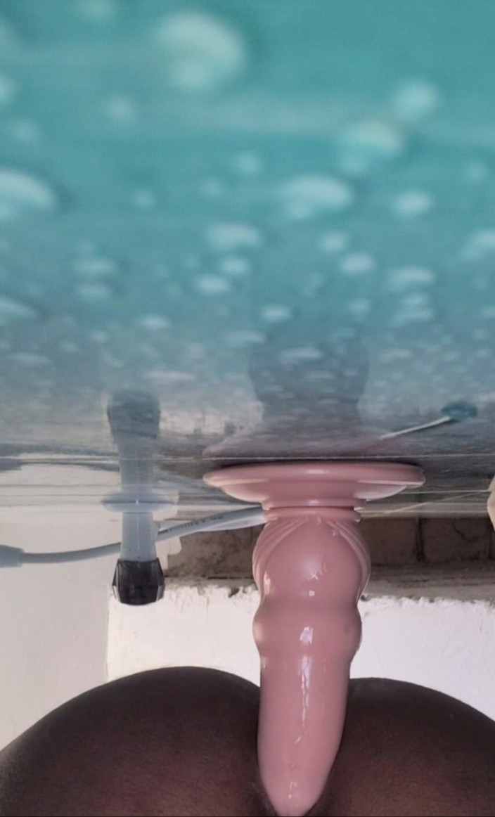 King6: 6英寸假阳具操我饥饿的屁股