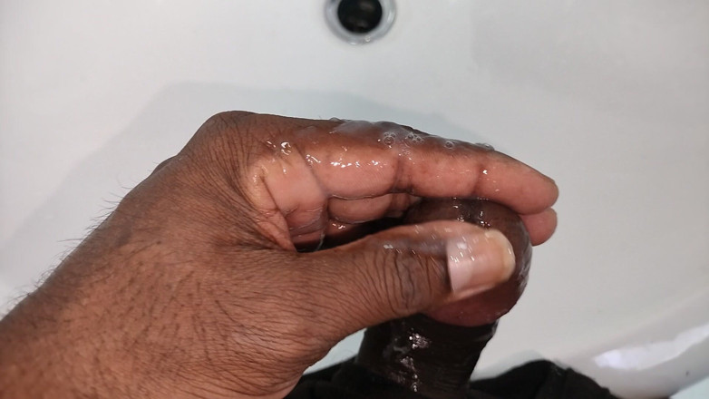 Blackcock83: Meu grande pau preto se masturbando vídeo 2