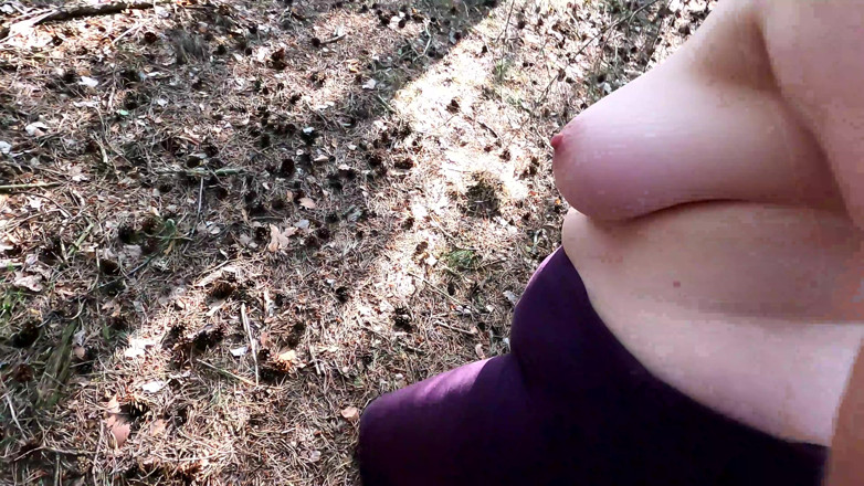 Bouncy Tits Action: Complete Naked in the Woods - Beating Her Vagina and Tits