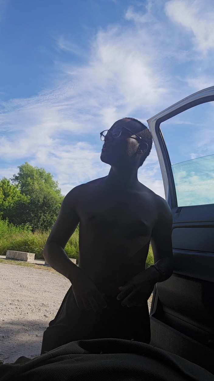 Selsensei: Jerking off in the Park