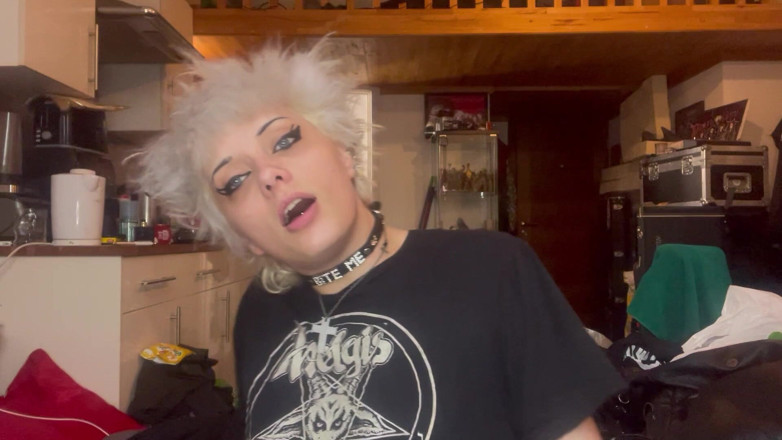 Glitterqueen1999: Fute-mi nasul scrofiță , fetiș cu nas