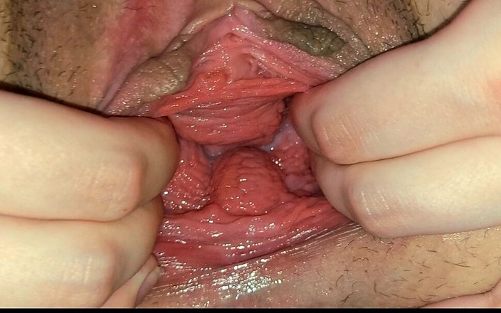 MaksDana33: Junge stiefschwester einer freundin zerreißt ihre muschi mit einer riesigen...