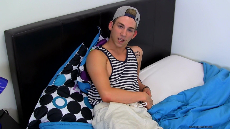 Lollipop Twinks: Entrevistando a la sexy Liam