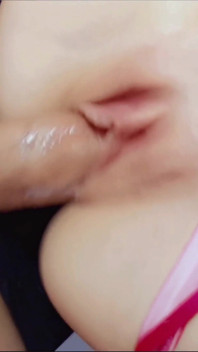 Pepek remaja blonde seksi dikongkek dan dipancut dalam