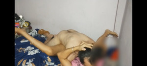Nangi bhabhi: Bhabhi sagte, es ist niemand zu hause, kommt schnell und...
