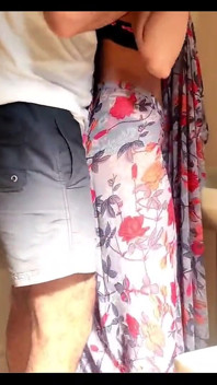Sexo con Sali caliente en el baño con sexo hindi mashup suave con canciones románticas hindi