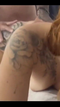 Ho ingoiato il cazzo di mio suocero con la figa mentre il mio ragazzo non c'era