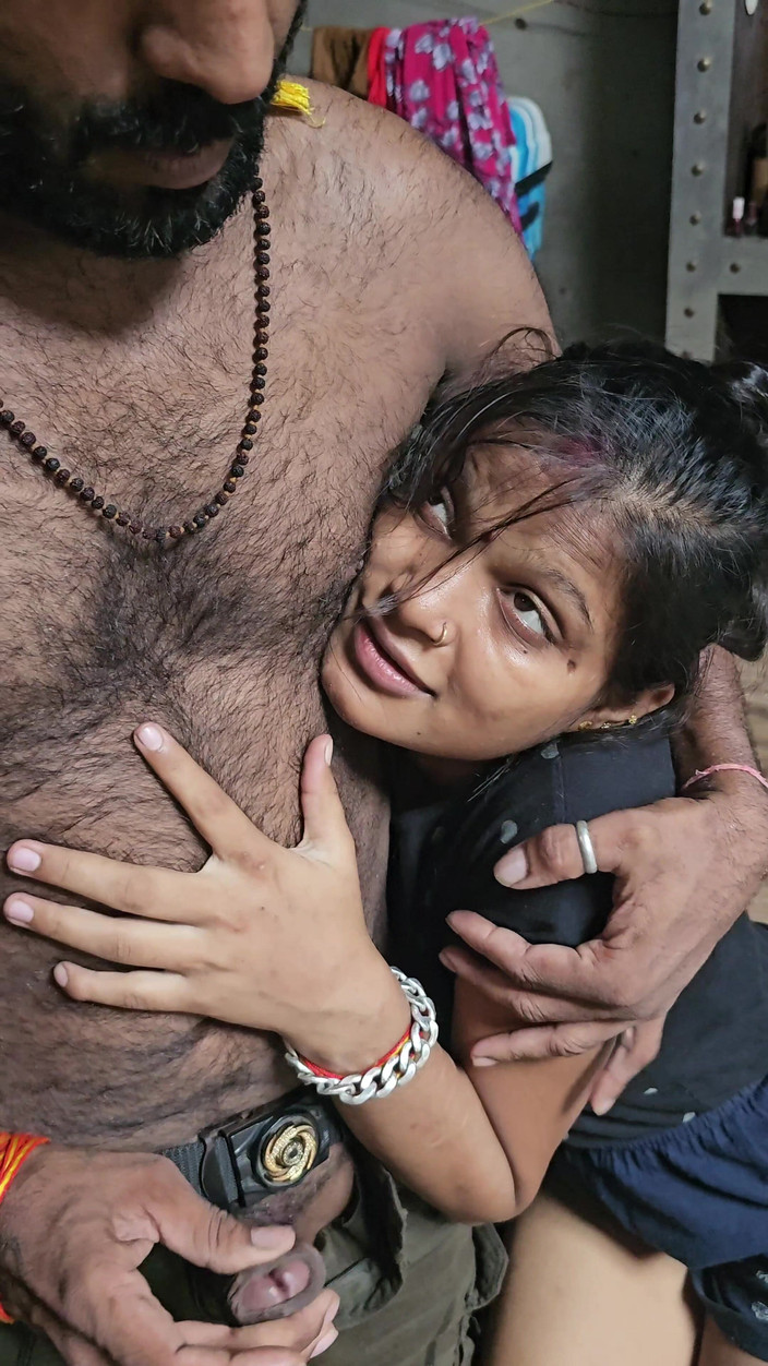 Aalox: Desi Hot Girl Sex in Village Room