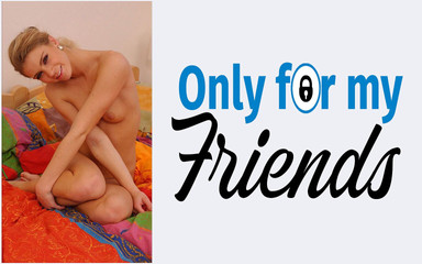 Only for my Friends: Iubita mea o curvă blondă de 18 ani folosește jucării sexuale...